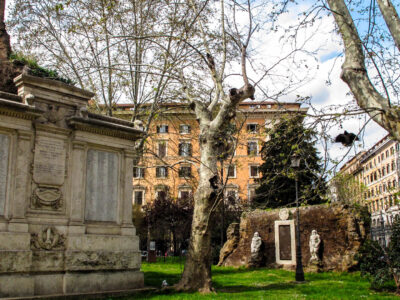 Piazza Vittorio degrado